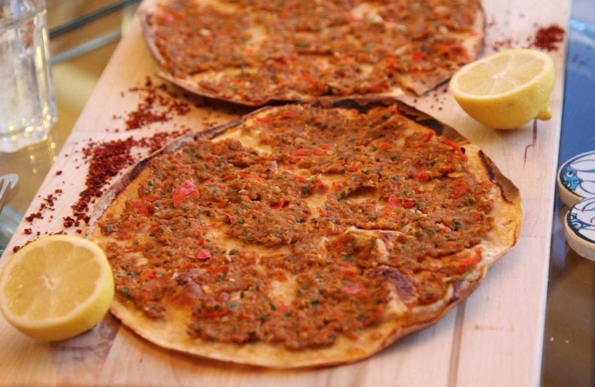 lahmacun-oppskrift